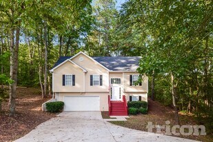 535 Brentwood Blvd in Palmetto, GA - Building Photo