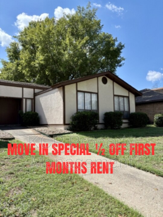 4906 S U St in Fort Smith, AR - Building Photo