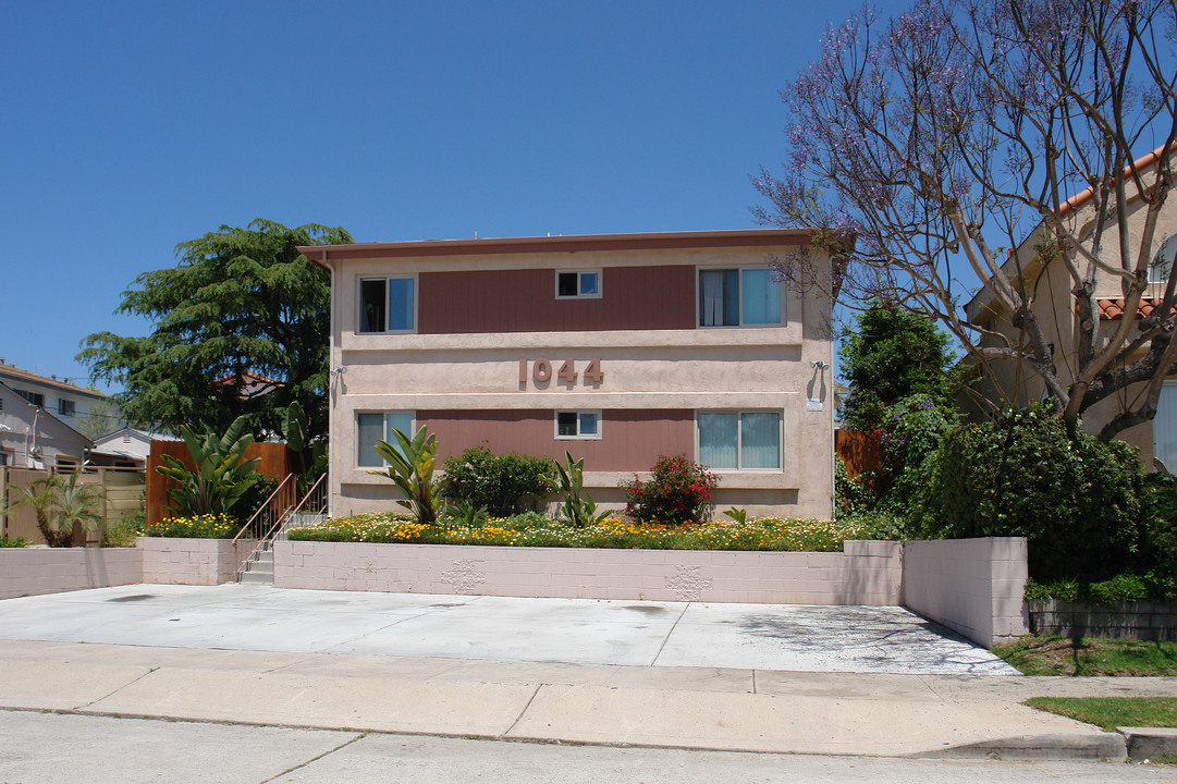 1044 Sapphire St in San Diego, CA - Building Photo