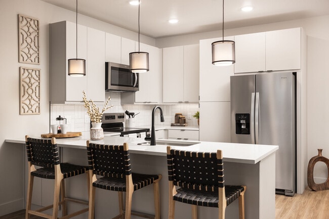 Juniper on Main in Parker, CO - Foto de edificio - Building Photo