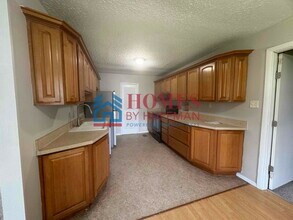 3875 Clover Dr in Newburgh, IN - Building Photo - Building Photo