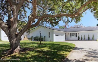 1162 Samar Rd in Cocoa Beach, FL - Building Photo