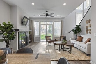 Beacon Ridge in Plymouth, MN - Building Photo - Building Photo