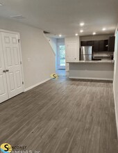 5671 110th St in Jacksonville, FL - Building Photo - Building Photo