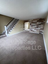 120 Stratford Rd in Glenolden, PA - Building Photo - Building Photo