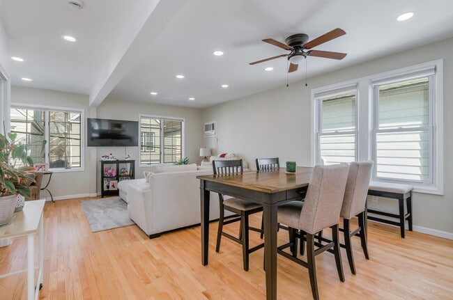 property at 12 Obrien Ct