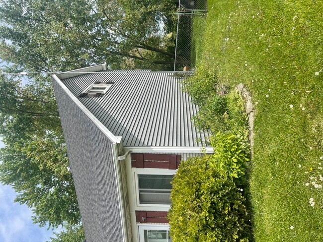 3312 Fox Hill Rd in Aurora, IL - Building Photo - Building Photo