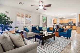 8566 W Cinnabar Ave in Peoria, AZ - Building Photo - Building Photo