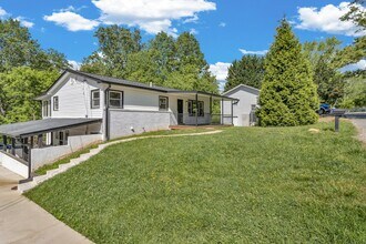 38 Hi Alta Ave in Asheville, NC - Building Photo - Building Photo