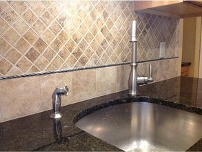 341 Court St in Keene, NH - Building Photo - Building Photo