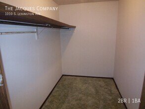 1010 S Lexington Ave in Springfield, MO - Building Photo - Building Photo
