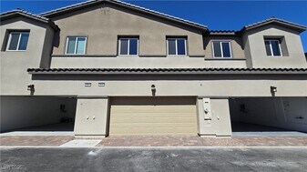 853 Angwin Ln in Henderson, NV - Building Photo