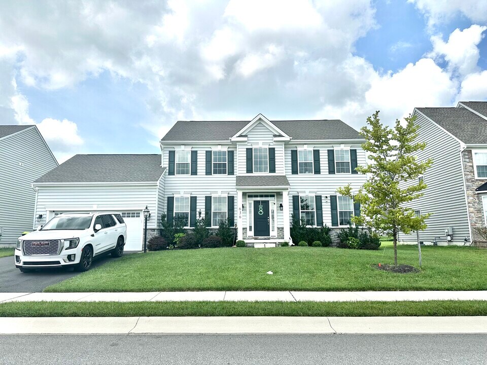 636 McCracken Dr in Middletown, DE - Building Photo