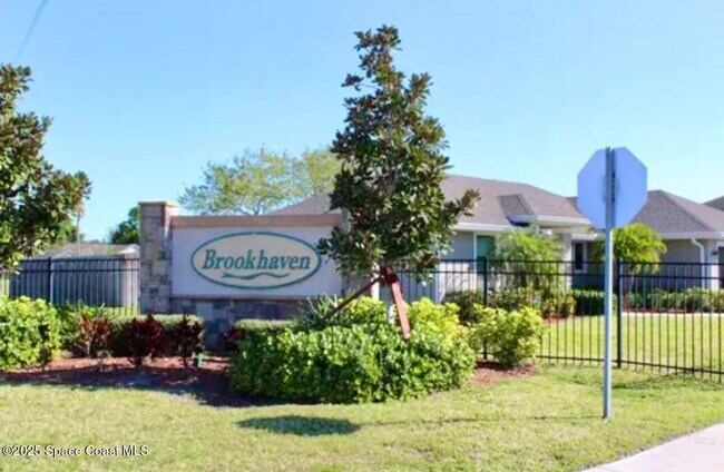 1905 Gloria Cir in Palm Bay, FL - Building Photo - Building Photo