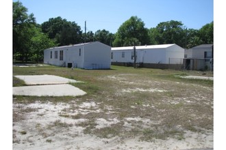 Isle of View Mobile Home Park in Panama City Beach, FL - Building Photo - Building Photo