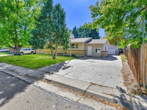 7540 W Mexico Dr in Lakewood, CO - Building Photo - Building Photo