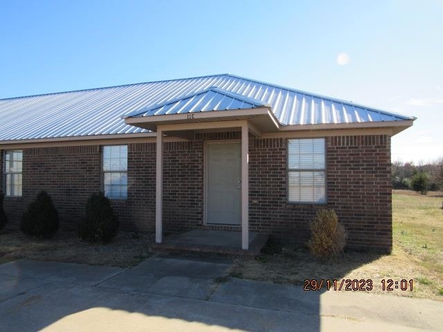 11 Alexis Ln in Greenbrier, AR - Building Photo