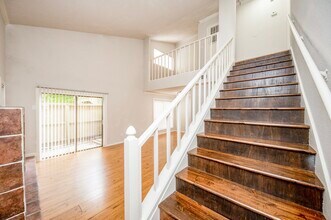 3642 Ocee St in Houston, TX - Foto de edificio - Building Photo