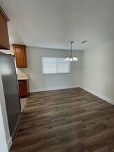 924 S Cambridge St in Anaheim, CA - Building Photo - Building Photo