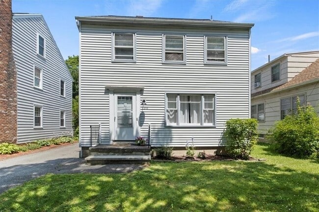 130 Raleigh St in Rochester, NY - Building Photo - Building Photo