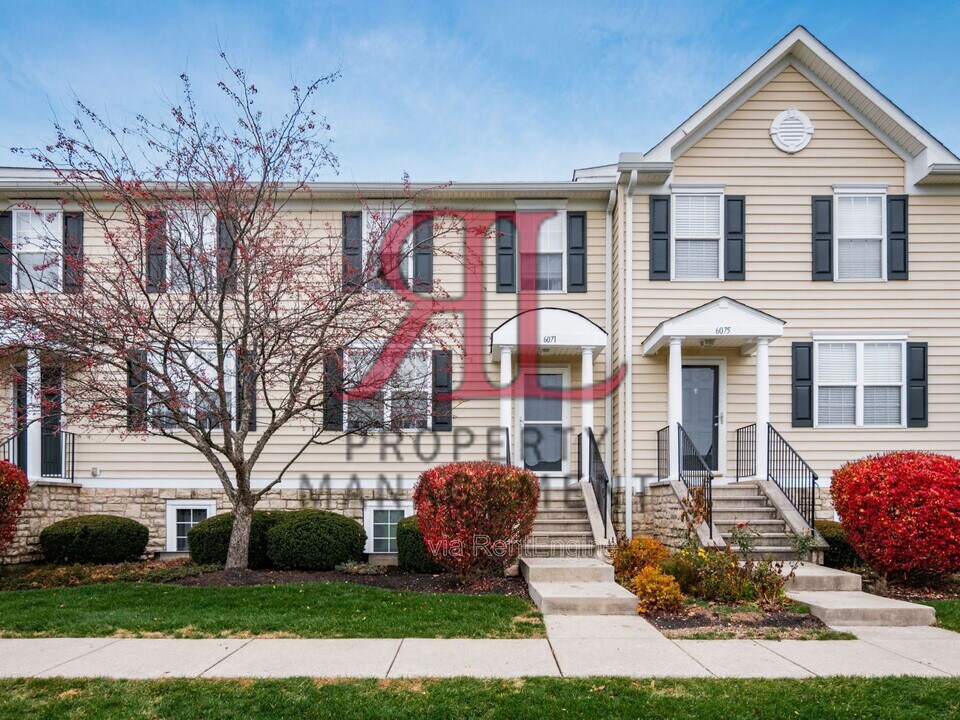 6071 Phar Lap Dr in New Albany, OH - Foto de edificio