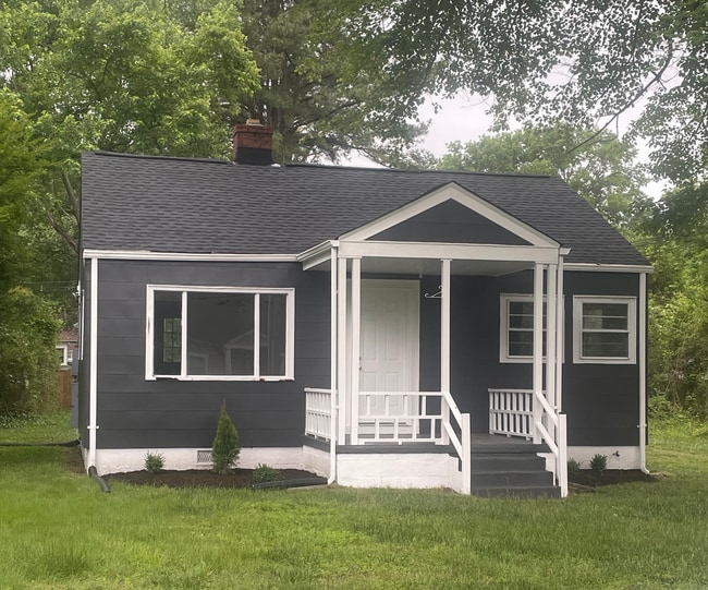 property at 1024 Halsey Ln