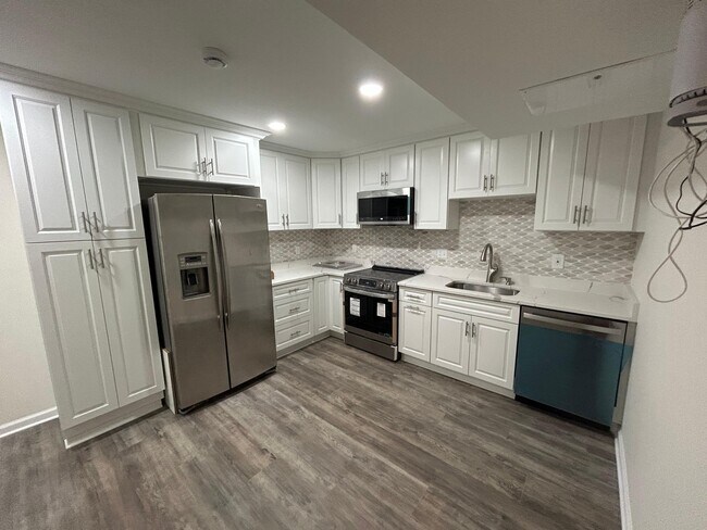 21918 Knob Hill Pl, Unit Basement