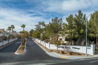 Spring Oaks Village in Las Vegas, NV - Building Photo - Building Photo