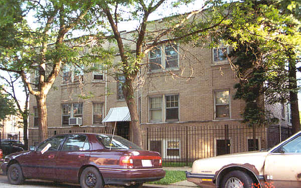 5054 W Drummond Pl in Chicago, IL - Building Photo - Building Photo