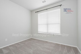 4038 Lagoon Pl in Royse City, TX - Building Photo - Building Photo