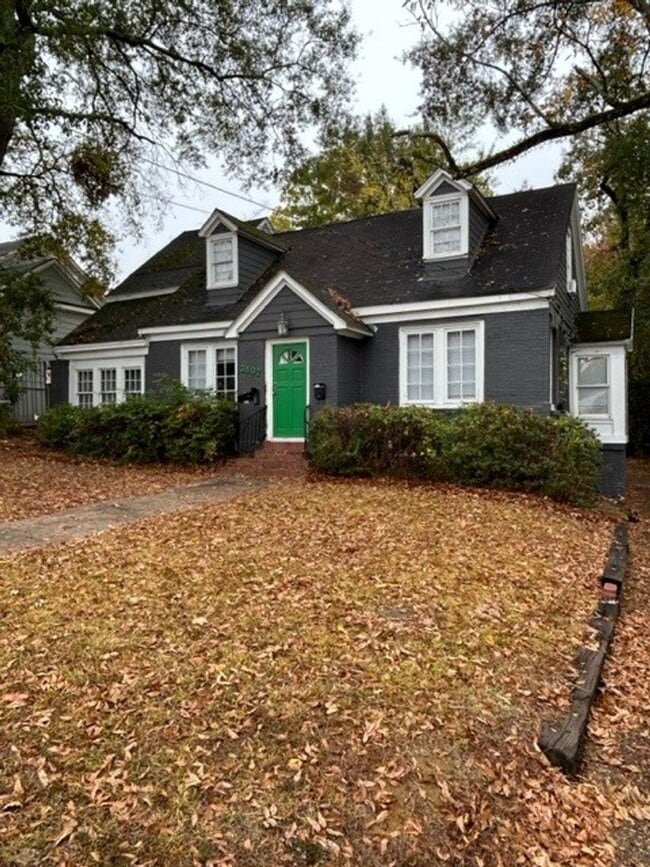 property at 3407-AB N State St