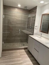 1010 Brickell Ave, Unit 1508 in Miami, FL - Building Photo - Building Photo