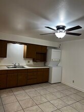 138 E Oak St-Unit -A in Juneau, WI - Building Photo - Building Photo