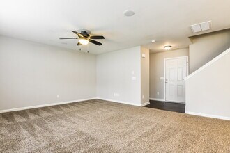 84 Pamlico Dr in Clayton, NC - Building Photo - Building Photo