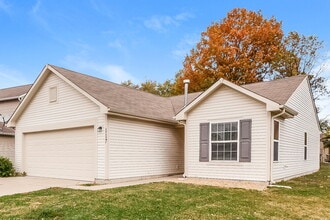 117 Hilltop Farms Blvd in New Whiteland, IN - Building Photo - Building Photo