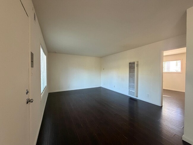 3232 14th Ave in Oakland, CA - Building Photo - Building Photo