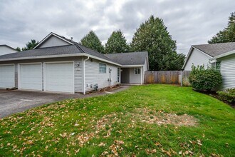 8415 NE 55th St in Vancouver, WA - Building Photo - Building Photo