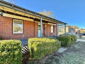 205 N Key Blvd in Midwest City, OK - Building Photo