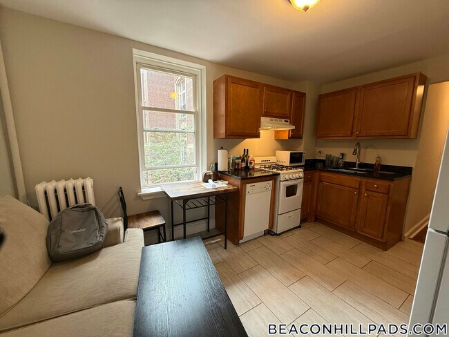 70 Joy St in Boston, MA - Building Photo - Building Photo