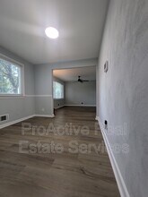 1036 Ivaloo St in Norfolk, VA - Foto de edificio - Building Photo