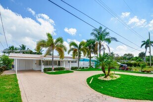 2500 Cat Cay Ln in Fort Lauderdale, FL - Building Photo
