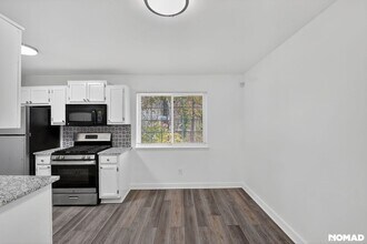 405 Fairburn Rd SW in Atlanta, GA - Foto de edificio - Building Photo