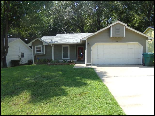 property at 12415 Goldleaf Dr