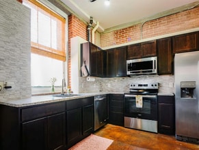 1511 Locust St, Unit 301 in St. Louis, MO - Building Photo - Building Photo