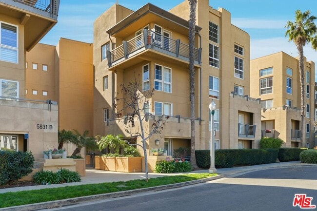 property at 5831 Seawalk Dr