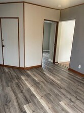 518 College Ave in Dekalb, IL - Building Photo - Building Photo