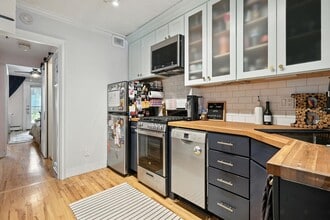 204 Willow Ave in Hoboken, NJ - Building Photo - Building Photo