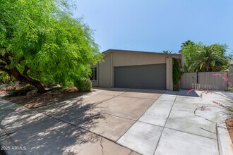 1347 W Lobo Ave in Mesa, AZ - Building Photo - Building Photo