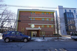 14 Marion St, Unit 33 in Brookline, MA - Building Photo