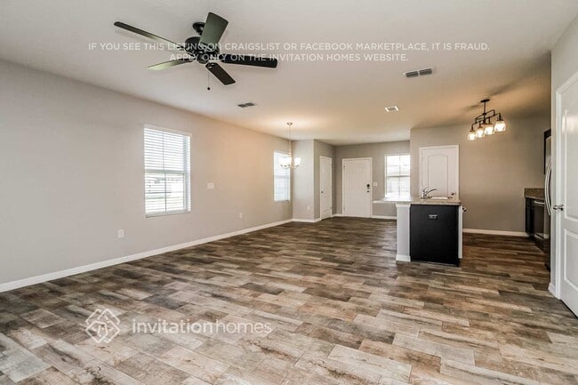 1473 Twin Vly Ter in Kissimmee, FL - Foto de edificio - Building Photo